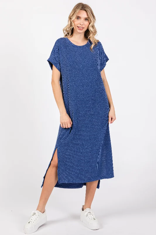 Blue Ribbed Short Sleeve Midi Dress Elegant Floral Appliqué Midi Dress