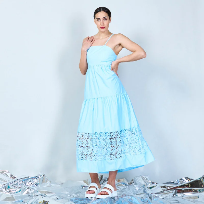 Breezy lace metail maxi dress wholesale Fashionable Open-Back Maxi Dress