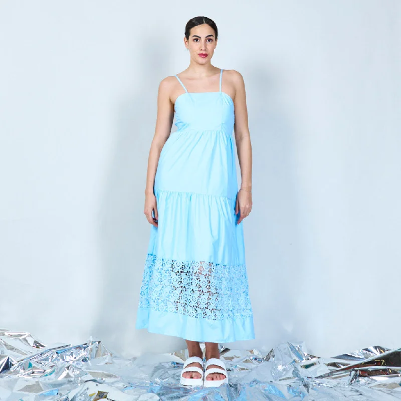 LIGHTBLUE