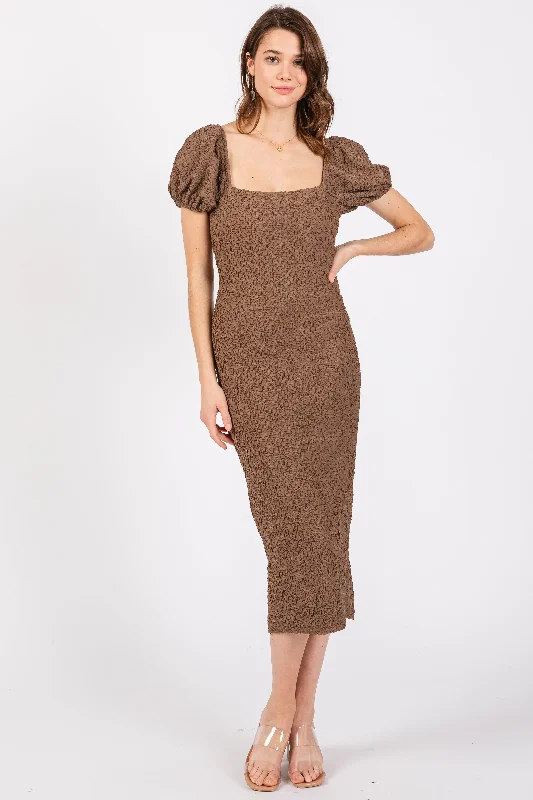 Brown Popcorn Textured Short Puff Sleeve Midi Dress Fashionable Polka Dot Midi Dress