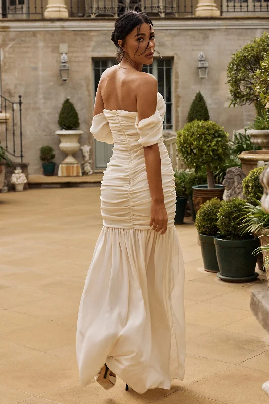 Dalisha Off Shoulder Ruched Maxi Dress Cream Classic Strapless Maxi Dress