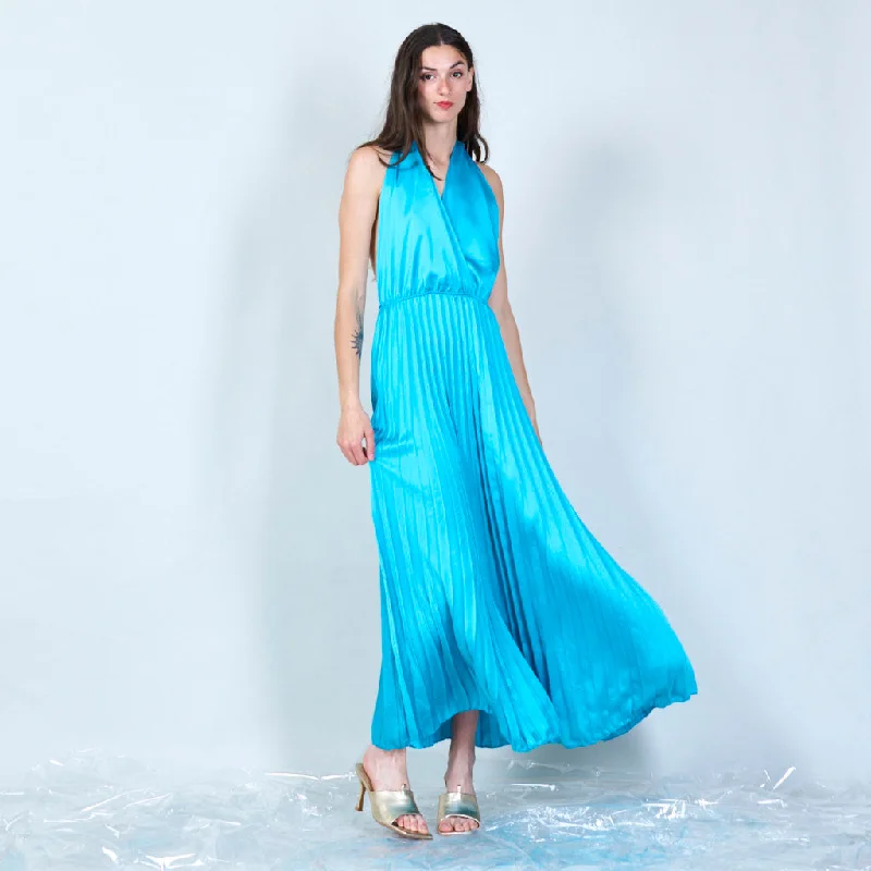 Elegant pleated backless maxi dress wholesale Fashionable Open-Back Maxi Dress
