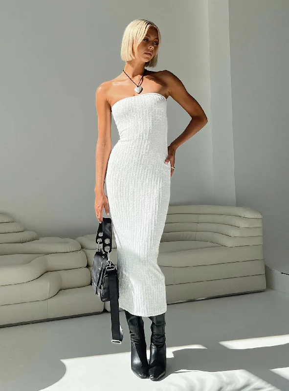 Lasance Maxi Dress White Elegant Maxi Dress with Ruffles
