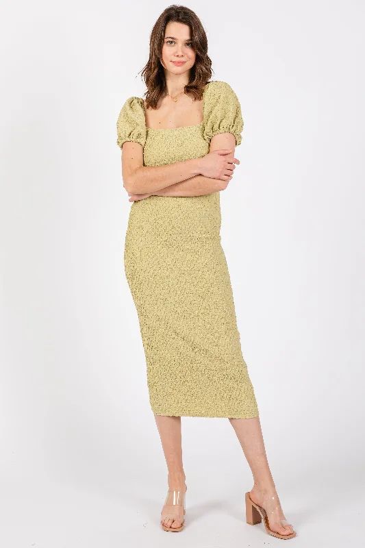 Lime Popcorn Textured Short Puff Sleeve Midi Dress Stylish Vintage Midi Dress