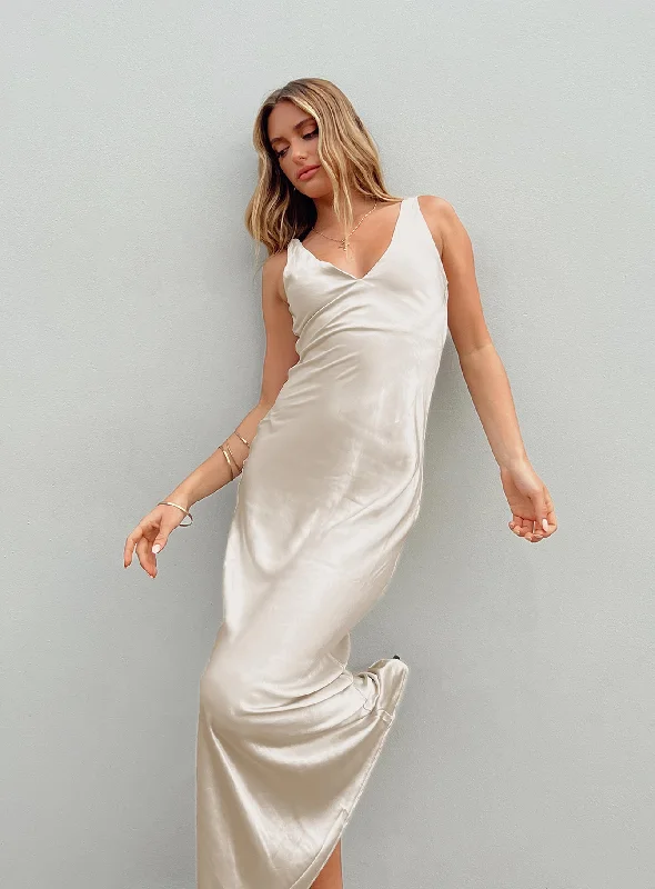 Norma Maxi Dress Champagne Chic Summer Floral Maxi Dress