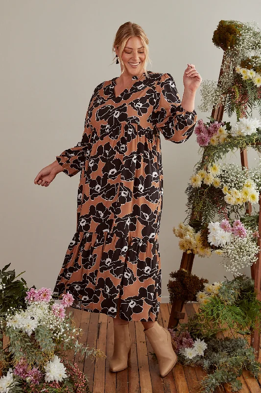 Sabre V-Neck Maxi Dress in Autumn Lily Cozy Open-Back Maxi Dress