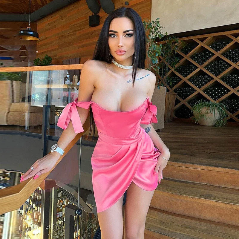 BerryBetty - Solid Color Tie Strap Ruched Wrap Trim Bodycon Mini Dress - Pink Classic Striped Mini Dress BerryBetty - Solid Color Tie Strap Ruched Wrap Trim Bodycon Mini Dress - Pink Classic Striped Mini Dress