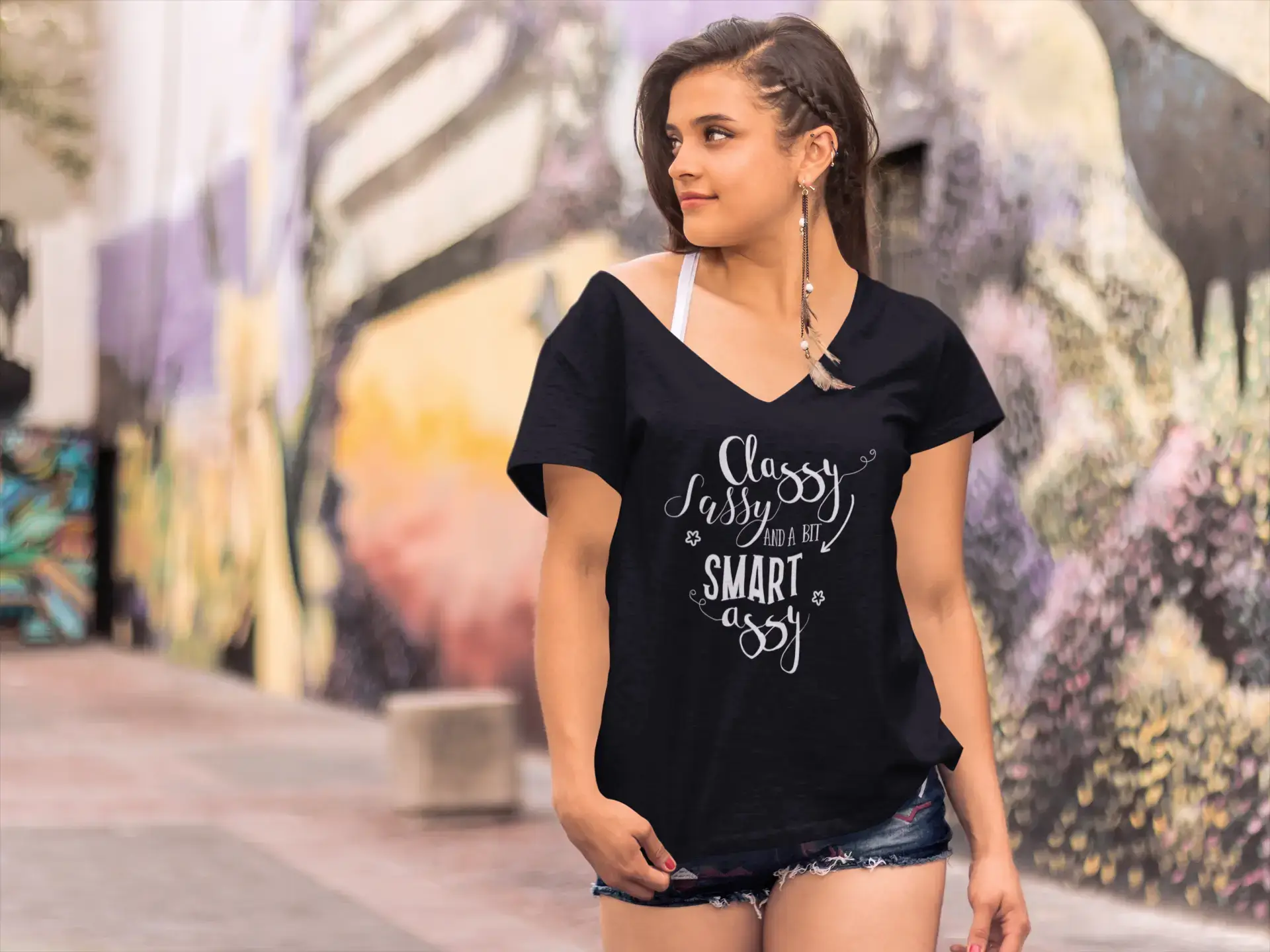 ULTRABASIC Women's T-Shirt Classy Sassy and a Bit Smart Assy - Funny Short Sleeve Tee Shirt Tops Welt Pockets Slit Pockets Flap Pockets ULTRABASIC Women's T-Shirt Classy Sassy and a Bit Smart Assy - Funny Short Sleeve Tee Shirt Tops Welt Pockets Slit Pockets Flap Pockets