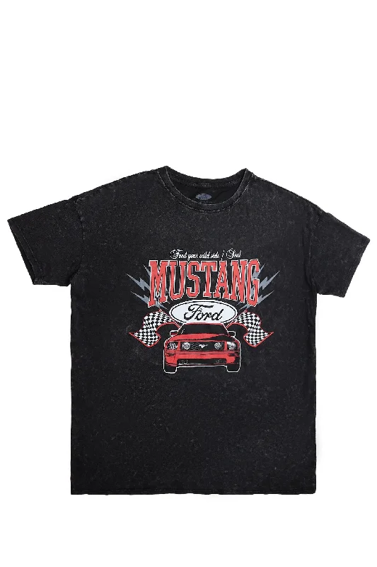 Mustang Graphic Relaxed Tee Solid Print Embellished
