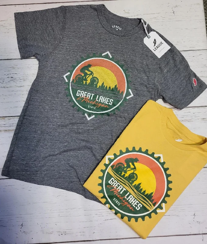 L104 Sproket T-Shirt Graphic T-Shirt Round Neck Polyester