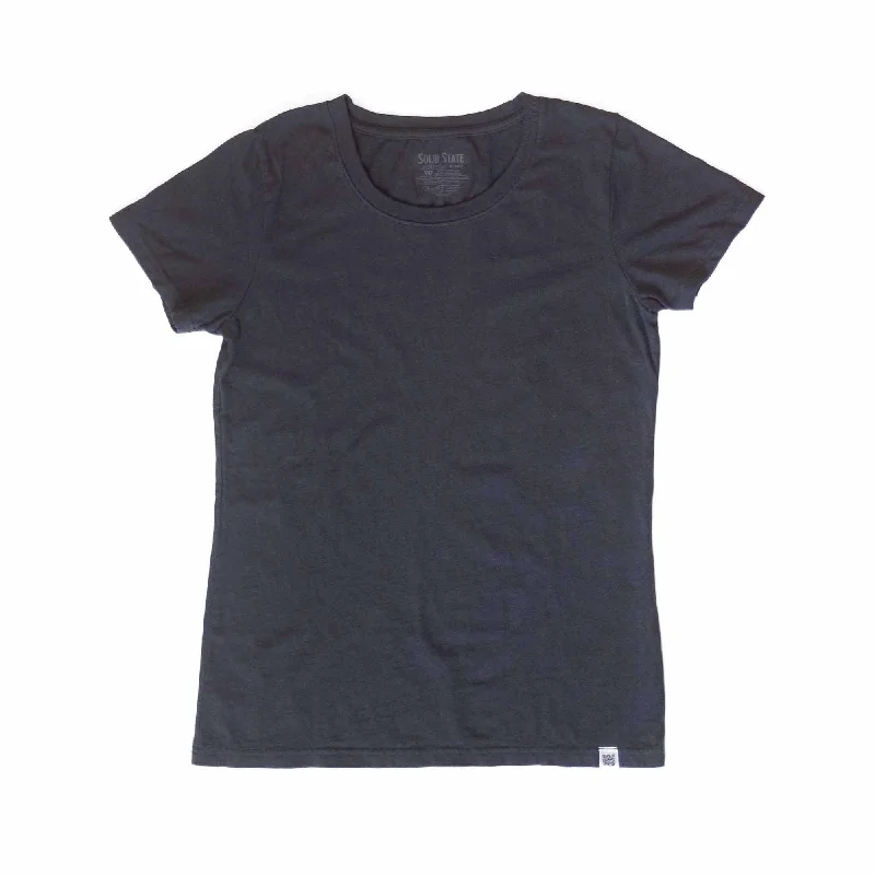 Women's Homesteader T-Shirt - Soft Black Iron Safe Non-Iron Wrinkle Free