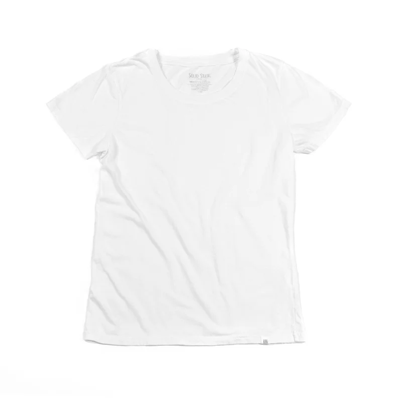 Women's Homesteader T-Shirt - White Seamless Knitted Crochet