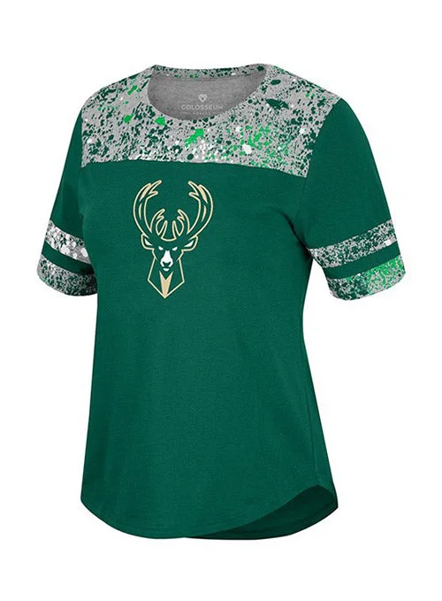 Women's Love Fern Icon Milwaukee Bucks T-Shirt Elegant Classic Vintage