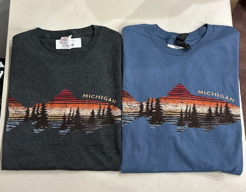 WW102 Vista Trout T-Shirt Asymmetrical Pockets Print