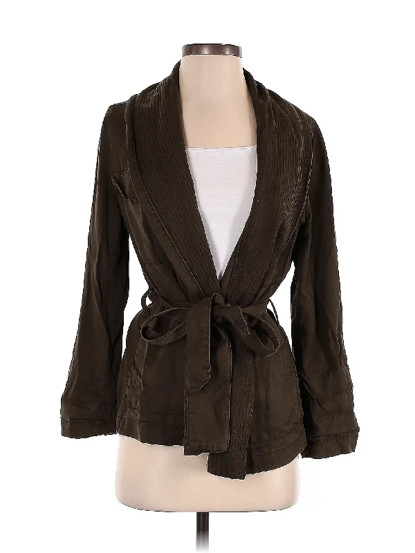Jacket Insulated Jacket Fitted Jacket Loose Jacket