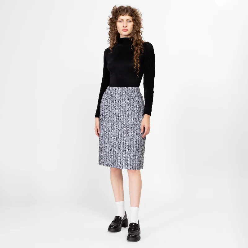 Medium 90s St. John Knits Light Blue Flecked Midi Skirt Size 10 cashmere skirt fine