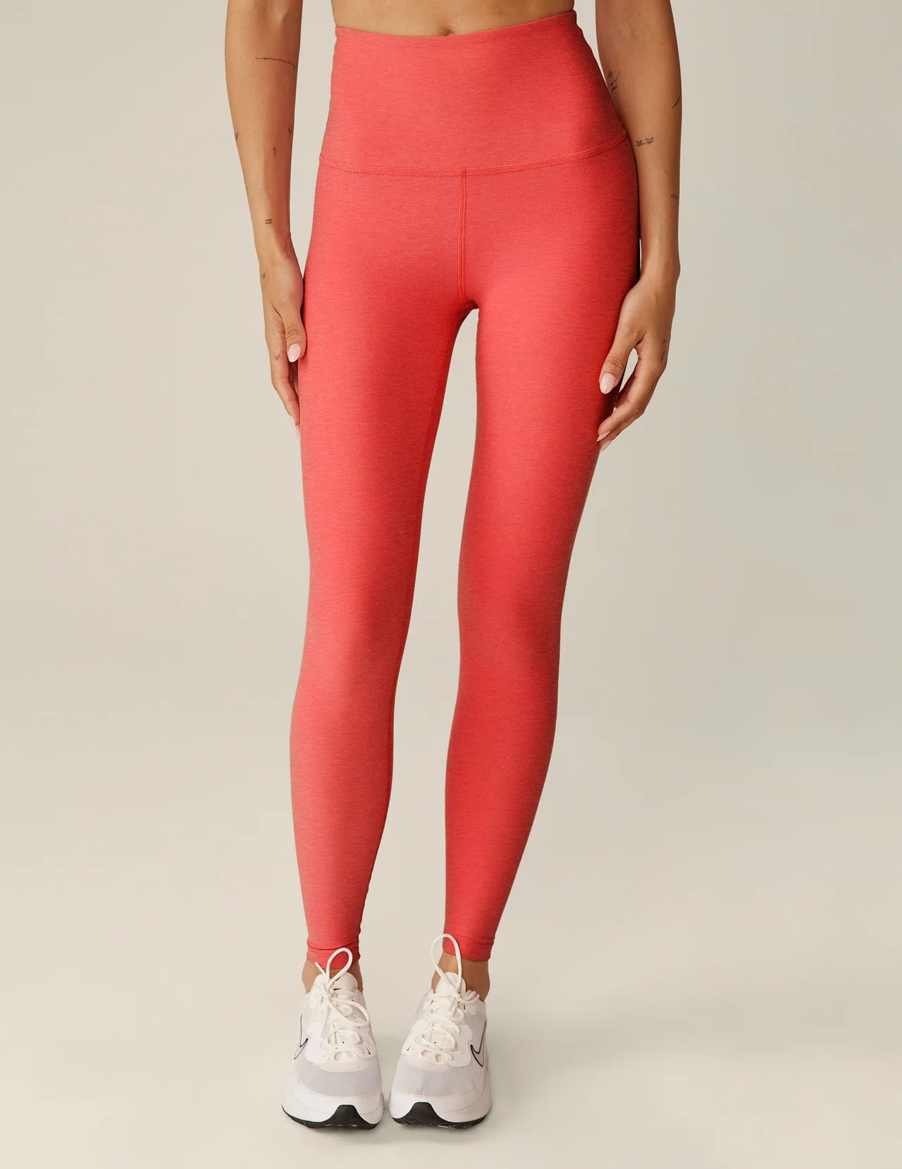 Beyond Yoga - HW Midi Legging- Coral Glow Trendy Fitness Leggings