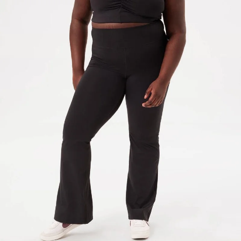 Girlfriend Collective - RPET Compressive Flare Legging Elegant Printed Leggings with Pockets
