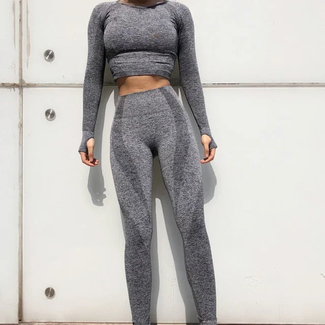 gray top and bottom