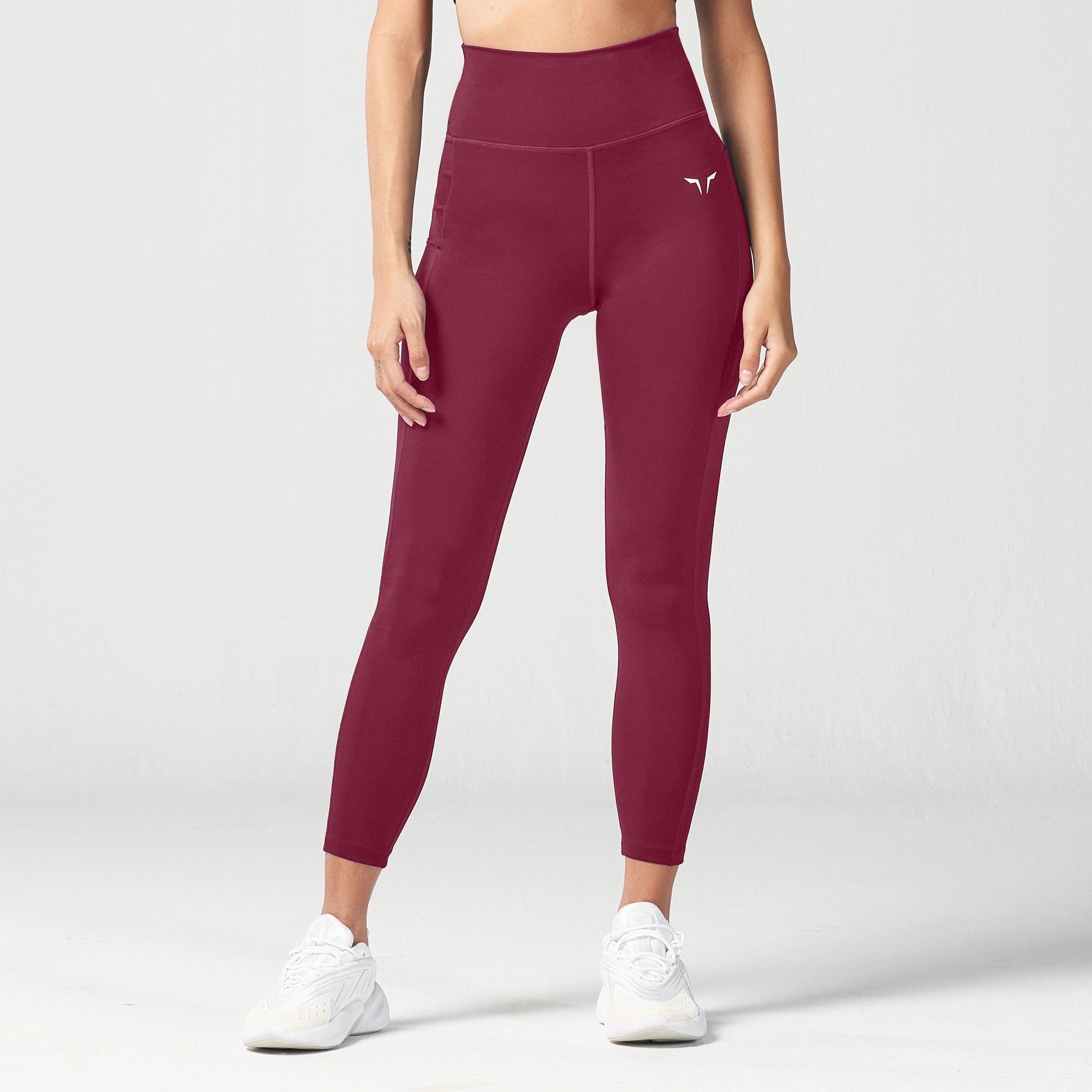 Essential Cropped Leggings 24" - Windsor Grape Stylish Pockets Active Leggings