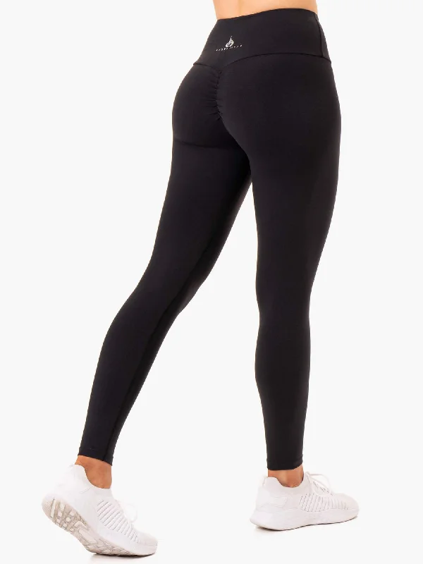 Staples Scrunch Bum Leggings - Black Elegant Animal Print Leggings