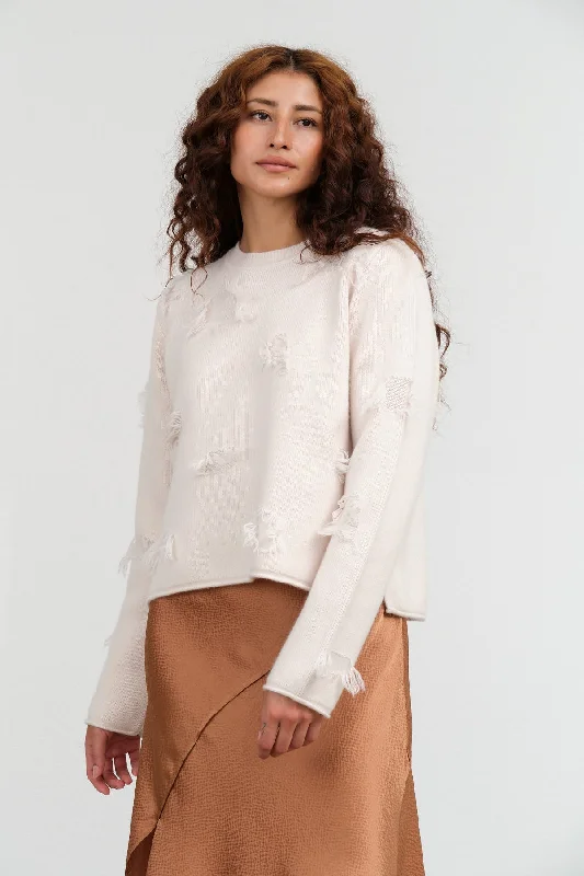 Kunao Sweater in Off-White Zippered Buttoned Snapped