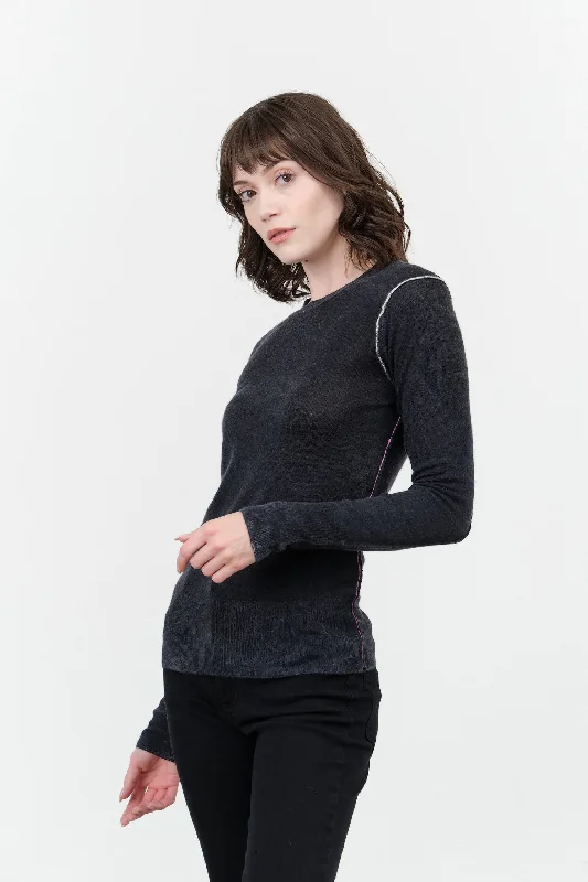 Printed Crew Sweater in Off Black Anti-Pilling Anti-Shrink Durable