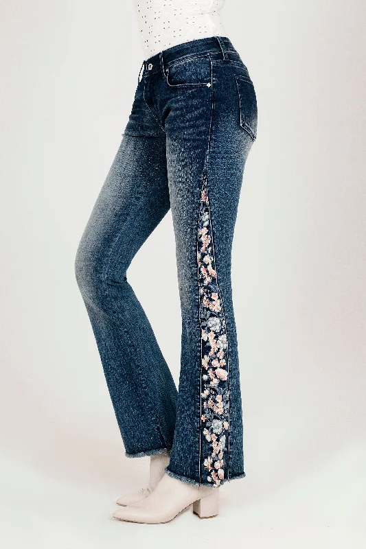 Floral Embroidery Bohemia Style Mid-Rise Flare Jeans Fashionable White Denim Jeans