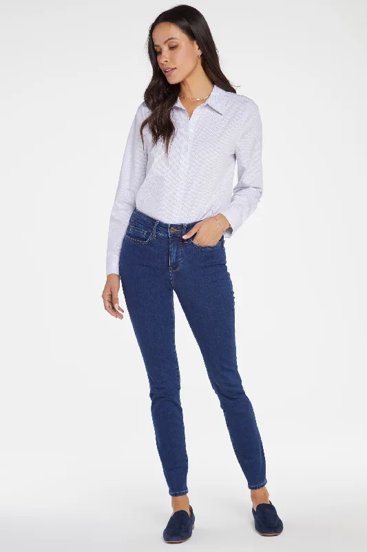 Ami Skinny Jeans - Quinn Stylish Bootcut Denim Jeans