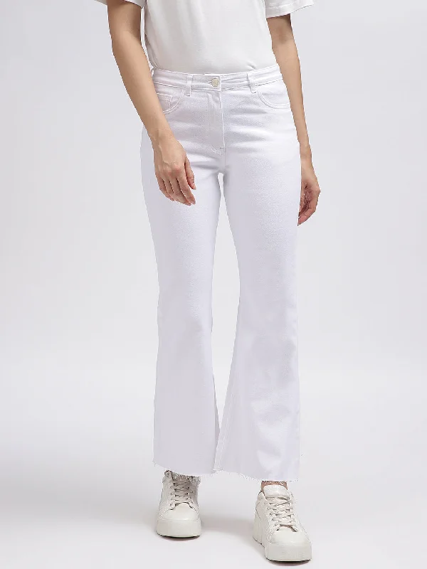 Elle Women Off White Solid Bootcut Jeans Chic Ripped Jeans