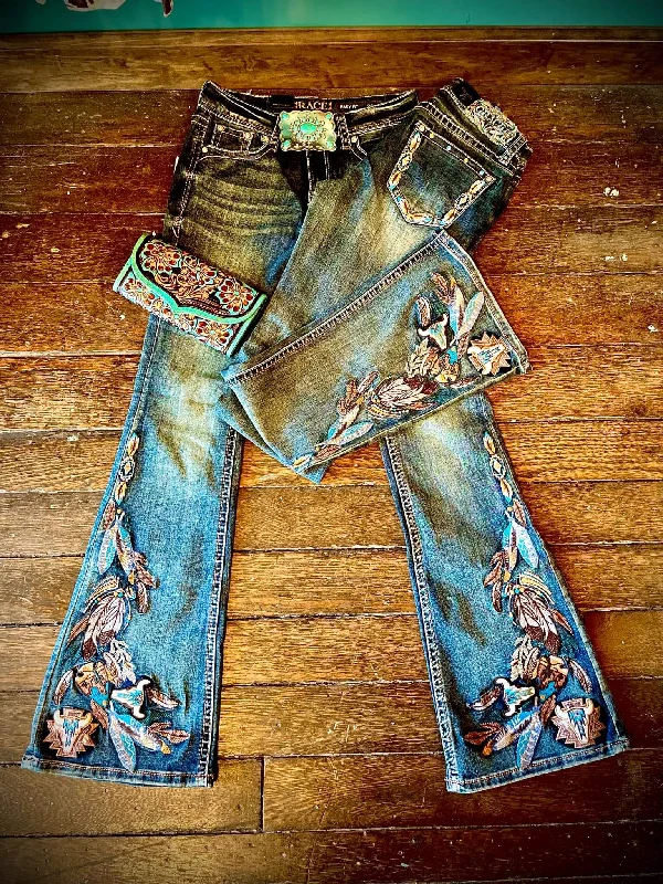 Grace in LA Women’s Feather Embroidered Flare Jeans Trendy Pleated Waist Jeans