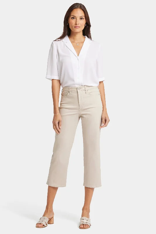 Joni Relaxed Capri Jeans - Feather Casual Distressed Skinny Jeans