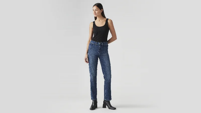 Levi's® Women's Tailored 724 Straight Jeans Fashionable Straight Fit Denim