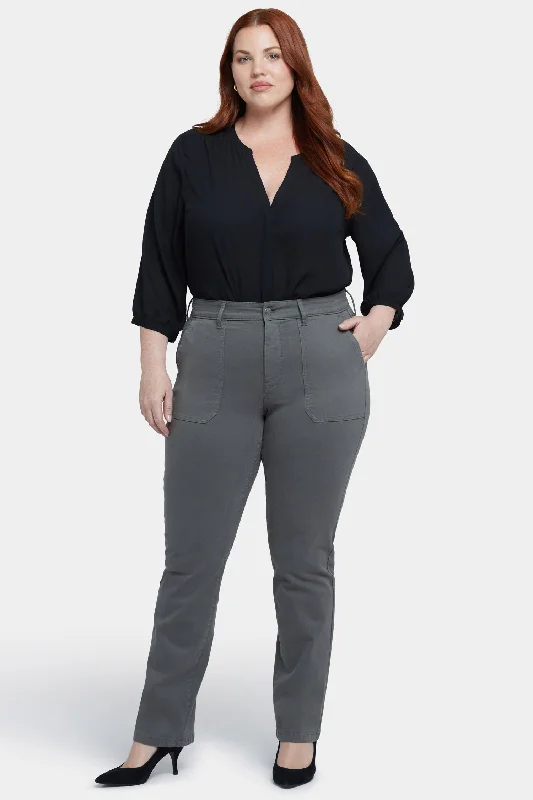 Marilyn Straight Jeans In Plus Size - Vine Leaf Trendy Flared Leg Jeans