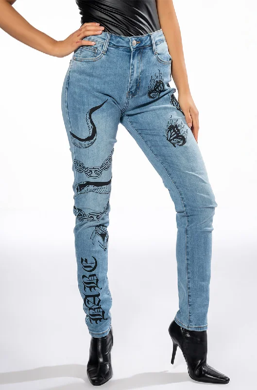 RIGHT CALL PAINTED HIGH RISE SKINNY JEANS Elegant High-Waisted Flared Jeans